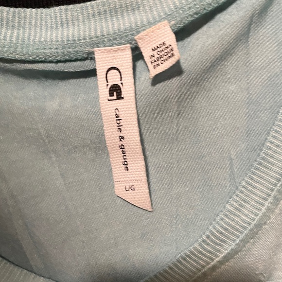 Cable & Gauge Light Blue Sleeveless Top - Picture 3 of 4